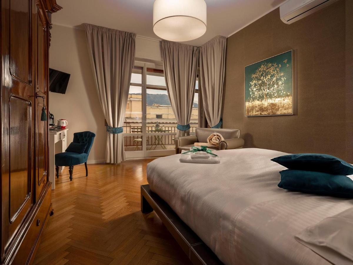 살레르노 Attico 195 B&B 외부 사진